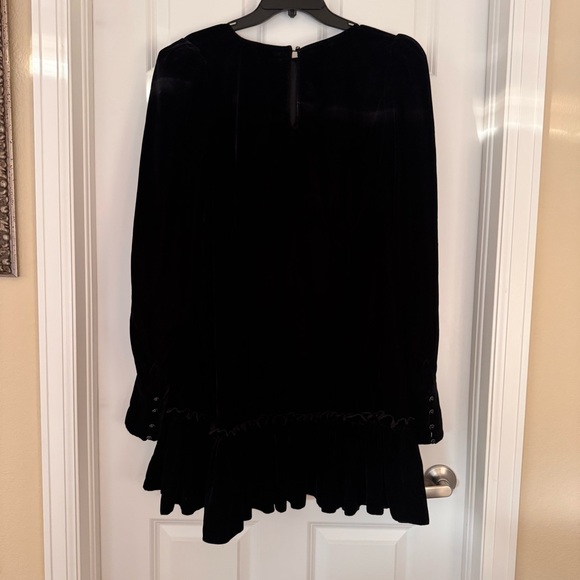 The Vampire’s Wife for H&M. Velvet Mini Dress - Picture 2 of 9